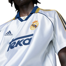 Camisa Real Madrid Home - 1999/00 - Versão Retro