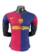 Camisa Barcelona x Travis Scott Cactus Jack - 2024/25 - Jogador Masculino - Vermelho/Azul